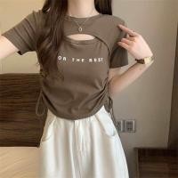 ราคา พร้อมส่ง เสื้อยืดแขนสั้น เข้ารูป คอกลม ดีเทลเว้าหน้าอกเล็กๆ (21874769647)