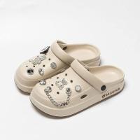 ราคา รองเท้าแตะแบบมีส้นสำหรับผู้หญิงในช่วงฤดูร้อนปี 2024 สวมใส่สบาย ยางกันลื่น สวมใส่สบาย พื้นรองเท้าแบบหนา รองเท้าแตะแบบมีส้น EVA รองเท้าแตะแบบมีส้น (24483262193)