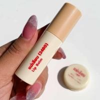 ราคา ของแท้100 ส่งฟรี สีผึ้ง แม่เลียบ บำรุงริมฝีปาก ลิปบาล์ม สีผึ้ง (24463480349)