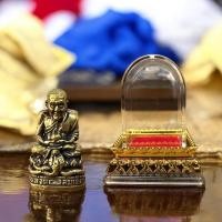 ราคา พระวางหน้ารถ พระครอบแก้ว พระวางหน้ารถ หลวงปู่ทวด ปู่ทวด พระดังที่ควรมีไว้บูชา แคล้วคลาดปลอดภัยจากอันตรายทั้งปวง (4023970142)