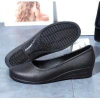ราคา รองเท้าคัทชู คัทชูหญิง ยางนิ่ม ส้นเตารีด no 619 ไซส์ 36 40 (24566330650)