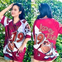 ราคา เสื้อแขนสั้นผ้าไมโคร TAZ ทรงโอเวอร์ไซส์ ผ้านุ่มใส่สบาย ระบายอากาศได้ดี ไม่ร้อน (23115656023)