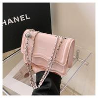 ราคา New niche wave small square bag with a chain like feel underarm bag single shoulder crossbody bag French style high aesthetics (24240746044)