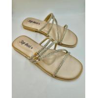 ราคา รองเท้าแตะแฟชั่นผู้หญิง คาดเพชร 4 เส้น (22130734573)