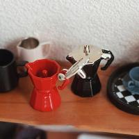 ราคา THPE Miniature Scene Toy Simulation Mini Coffee Pot Doll House Coffee Utensils Model for Children (22230955922)