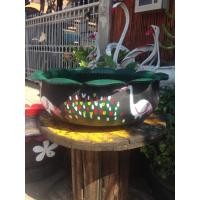 ราคา กระถางยางรถยนต์ ขนาดเส้นผ่าศูนย์กลาง 55 65 เซนติเมตร ลึก 20 เซนติเมตร ก้นสานด้วยยางรถมอเตอร์ไซค์มีความทนทานสูง สำหรับปลูกผักสวนครัว ต้นไม้ ตกแต่งบ้านร้านค้า สำหรับพื้นที่จำกัด ประหยัดน้ำดูแลง่ายและสวย