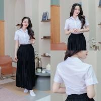 ราคา เสื้อนักศึกษาหญิง เสื้อนักศึกษาหญิงเข้ารูป แขนสามเหลี่ยมถูกระเบียบ สีขาวนวล ขาวสว่าง ขาวโอโม่ (24402473853)