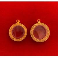 ราคา กรอบพระ กรอบชุบทอง ล้อมเพชร ทรงกลม ขนาดเล็ก หน้าจอกระจก สูง 2 6 x กว้าง 2 6 cm ใหญ่ หน้าจอกระจก สูง 3 0 x กว้าง 3 0 cm แถมฟรีห่วงกับยางรอง (24429397956)