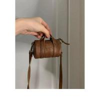 ราคา กระเป๋าสะพายข้างแบบหนัง PU ทรงกลมสีน้ำตาลสไตล์ย้อนยุค UR สำหรับผู้หญิงในฤดูใบไม้ร่วง 2024 กระเป๋าสะพายข้างแบบสะพายข้างสำหรับผู้หญิงแบบลำลอง (23145067229)