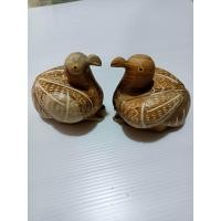 ราคา นกคุ้มมงคล นกไม้แกะสลักลายเส้นสีขาวเน้น สวยคลาสสิก ทำจากไม้สักเนื้อแข็ง แกะสลักด้วยไม้ชิ้นเดียวไร้รอยต่อ ขนาด กว้าง 9xสูง10cmจำนวน2ตัว (13755351072)