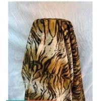 ราคา ผ้าเมตร ผ้ากำมะหยี่ลายเสือ ผ้าลายเสือฤาษี ผ้าขน ผ้าขนสัตว์ ผ้ากำมะหยี่ ลายเสือ ลายเสือโคร่ง ผ้าหลา ผ้าลายเสือเมตร diy หุ้มเบาะ ตัดชุดแฟนซี หน้ากว้าง60 lazada (17449588368)