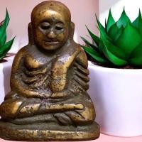 ราคา หลวงพ่อเงิน พิจิตร พิมพ์นิยม พระเครื่อง ศึกษา (23841286024)