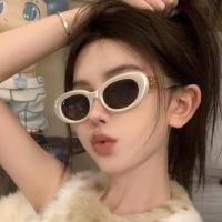 ราคา JN IMPRESSION แว่นกันแดดแฟชั่นทรงรีสไตล์เกาหลีสำหรับผู้ชายและผู้หญิงแว่นกันแดดปกป้อง UV กรอบขนาดเล็กทรงรีย้อนยุค (22089589226)