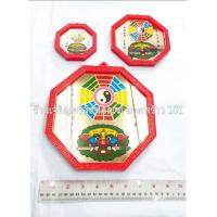 ราคา กระจกแปดเหลี่ยม มี 3 ขนาด รูปยันต์หยินหยางและสิงห์คาบดาบ กระจก8เหลี่ยม เสริมฮวงจุ้ย เสริมดวง กระจกแก้เคล็ด ยันต์แปดทิศ ยันต์8ทิศ (21979571644)