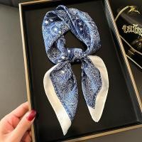 ราคา ผ้าพันคอไหมลายจุดสีดำขาว ผ้าพันคอผ้าฝ้ายบางสำหรับผู้หญิง ฤดูใบไม้ผลิ ฤดูใบไม้ร่วง ฤดูหนาว ผ้าคลุมคอ ผ้าคลุมไหล่ แฟชั่น (23734562163)
