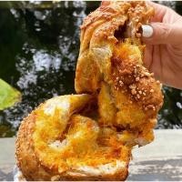 ราคา 147 Just Pretz spicy chicken ปังเพรทเซล รสไก่หยองพริกเผา (23398132742)