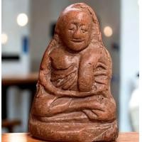 ราคา หลวงพ่อเงิน เนื้อดิน วัดบางคลาน พิจิตร พระเครื่องเก่า สุ่ม มี5องค์ (22158999276)
