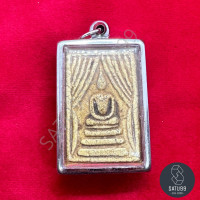 ราคา หลวงพ่อกวย พิมพ์แหวกม่าน วัดโฆสิตาราม เลี่ยมกรอบสแตนเลส (19470440167)