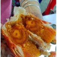 ราคา ขนมเปี๊ยะอบโบราณ Size L สูตรโฮมเมด อบใหม่ทุกวัน ไส้รวม ฟัก ถั่ว ไข่เค็ม ฝอย ไส้แน่นอัดเต็ม บรรจุ 1 ลูก 280 300 กรัม (5050478590)