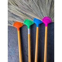 ราคา ไม้กวาดดอกหญ้า ไม้กวาดอย่างดี ทากาวด้ามเหลือง (20802032353)