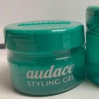 ราคา พร้อมส่ง Audace Styling Gel ออด๊าซ สไตล์ลิ่ง เยล บำรุงเส้นผม และจัดแต่งทรงผมทุกสไตล์ ปุกเขียว (23140528969)