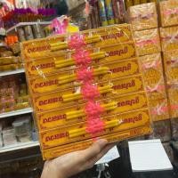 ราคา ธูปชุดติดเทียน ถวายพระ ใส่สังฆทาน ใส่บาตร กล่องสีเหลือง 1 แพ็คมี 25 กล่อง (24085709434)
