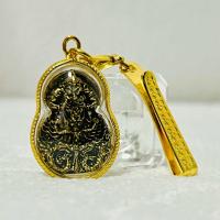 ราคา ราหูทรงครุฑ เหรียญตะกั่วเลี่ยมสีทองงานสวยงาม มีขนาด 2x3 5 เซนติเมตร (23783067824)