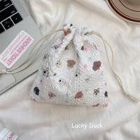 ราคา พร้อมส่ง ถุงหูรูดลายตาราง ถุงหูรูดลายหมี น่ารัก มีให้เลืกหลายสี กระเป๋าผ้าหูรูด (23220790238)