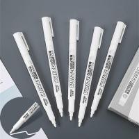 ราคา LVYIMAO 1 5 ปากกาเครื่องหมายถาวรสีขาว สีดำ สีฟ้า ปากกาเครื่องหมายโลหะ คุณภาพดี ชุดเขียนที่สะดวก ยางมัน พลาสติก โลหะ กระดาษ แก้ว ผ้าพื้นผิวเครื่องเขียนกันน้ำ (24506047623)