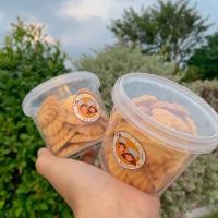 ราคา คุกกี้เนยสด butter cookies เนยแท้100 หอมหวานกำลังดี อร่อย กรุบกรอบ ปริมาณกระปุกละ70กรัม (23669190713)