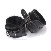 ราคา กุญแจมือ พร้อมส่งไทย LoVeLoVe งานพรีเมี่ยม กุญแจข้อมือหนัง ข้อมือคู่รัก ขนเฟอร์ โซ่แส้กุญแจมือ ชุดนอนเซ็กซี่ (16788421706)