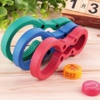 ราคา อุปกรณ์ช่วยเปิดขวด ที่เปิดอเนกประสงค์ ที่เปิดขวด ที่เปิดฝาขวด แบบเกลียวหมุน ช่วยผ่อนแรง 3in1 (16372123203)