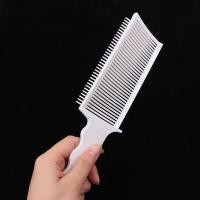 ราคา หวีตัดผมผู้ชาย ตําแหน่งโค้ง หวีจัดแต่งทรงผม แบบพกพา เฉพาะร้านตัดผม Barber Combs (24090307168)