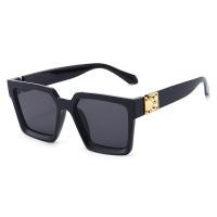 ราคา 2025 Mens And Womens Same Style Sunglasses New Fashion Sunglasses Sunglasses Womens Box Sunglasses European And American Box Sunglasses Wide Edge Trend Glasses (24251093328)