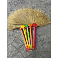 ราคา ไม้กวาดดอกหญ้าจิ๋ว ด้ามสั้น ด้ามยาว 32เซนติเมตร (21351824563)