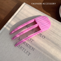 ราคา หวียกโคนผม กิ๊บยกโคนผม กิ๊บยกผมพอง ม้วนหน้าม้า หวียกผมพอง 3ซี่ 6ซี่ สไตล์เกาหลี เพิ่มวอลลุ่ม ผมไม่ลีบแบน จัดทรงง่าย (24506904514)