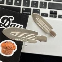 ราคา กิ๊บติดผมแบบไม่มีรอย INS กิ๊บติดผมสไตล์เหรียญโอลิมปิก ทรงเครื่องประดับผมแบบฝังเข็มขัดสำหรับตกแต่งผม ทรงสีโลหะ (23175527752)