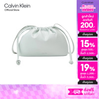 ราคา CALVIN KLEIN กระเป๋าสะพายข้างผู้หญิง Ckj Drawstring รุ่น 4K3060G GN9 สี Light blue (24227379401)