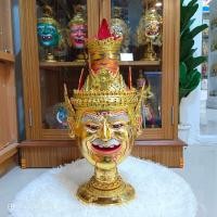 ราคา เศียรครู พ่อแก่ ฤาษี ขนาดครอบศรีษะ งานสวย เนื้อกระดาษ ไม่ใช่เรซิ่น ใส่ตาแก้ว ปิดทองเค ประดับพลอย พร้อมฐานไม้อัดสีแดงฟรี เศียรเทพ (17313650944)