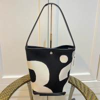 ราคา แท้ 100 พร้อมส่ง Rally The Bag Mark II Bucket Rally Movement กระเป๋าฮิตตอนนี้ Rally The Bag กระเป๋าสะพายสตรี (24736129347)