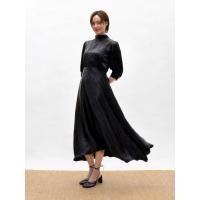 ราคา Caramel Studio Velen Dress เดรสทรงวินเทจ ผ้าไหมจีนลายดอกจิ๋ว (24980532667)