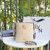 ราคา กระเป๋าแฟชั่นทรงถัง LYN New Collection 2025 Size8 สินค้ามาใหม่ชนช็อปSALE 60 70 OFF แท้outlet สวยตรงปก สินค้ามีพร้อมส่ง (23625708931)