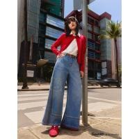 ราคา Pomelo Hello Kitty กางเกงยีนส์ขากว้าง Pomelo Hello Kitty Wide Leg Jeans (24464239145)