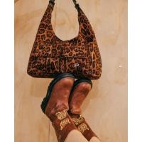 ราคา Peppershimmer รุ่น Kylie Suede 4 สี hobo bag หนังกลับ ลายเสือ กระเป๋าสะพายใบใหญ่ (23801028034)