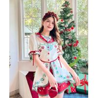 ราคา BLT BRAND การันตีเสื้อผ้าแบรนด์แท้ เซ็ตเสื้อสีขาวคอปกแดงพิมพ์ลายมากับกางเกงขาสั้นสีแดง (21141710510)