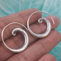 ราคา Thai handmade uniq earrings pure silver Karen hill tribe ตำหูเงินกระเหรี่ยงทำจากมือชาวเขางานฝีมือสวยงาม ชาวต่างชาติชออบมากเป็นของฝากถูกใจผู้รับ (15119622982)
