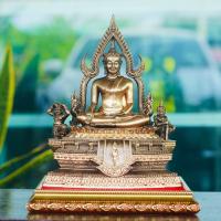 ราคา พระพุทธชินราช แร่เหล็กน้ำพี้ ขนาดเล็ก ฐานพระกว้าง5 5หน้าตัก3นิ้วสูง 7 นิ้ว หนัก1 2กก แถมฟรีฐานรอง (23915685254)