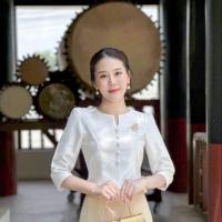 ราคา Sira Siri ชุดไทย ผ้าไหมอัดกาว ลูกไม้สีขาว เสื้อลูกไม้ เสื้อลูกไม้ทำบุญ เสื้อลูกไม้ออกงาน เสื้อลูกไม้เจ้าสาว เสื้อลูกไม้ไปคาเฟ่ ชุดไปวัด ผ้าถุงสำเร็จรูป ทอลาย อัดกาว ซิปหลัง สีครีม (23148150550)