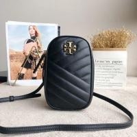 ราคา Tory Burch กระเป๋าสะพายข้างผู้หญิง ใส่โทรศัพท์ได้ สีดำ สายโซ่่ทอง พร้อมส่ง (9116422950)