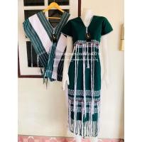 ราคา เสื้อคู่รักกะเหรี่ยง เสื้อกะเหรี่ยง ผ้าทอกะเหรี่ยง เสื้อแต่งงานกะเหรี่ยง เสื้อคู่ มะโมเดรส Mamoedress Karen dress (17737676880)